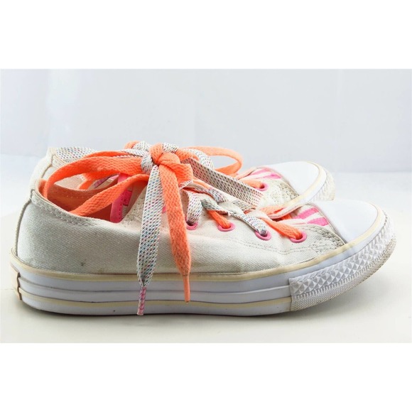 Converse‎ All Star Girls Shoes Size 2 M Off White Low top Fabric - Picture 3 of 7